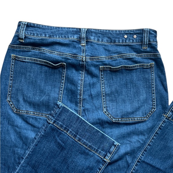 CAbi Blue Flare Wide Leg Jeans with Classic Style size 12 - Picture 3 of 7